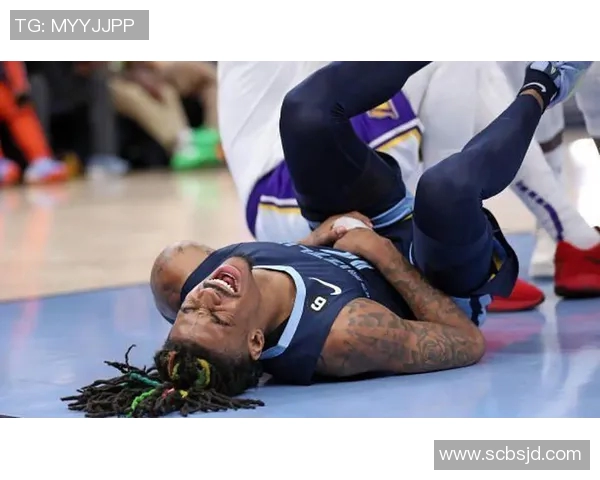 NBA赛场爆发小插曲，裁判如何处理？